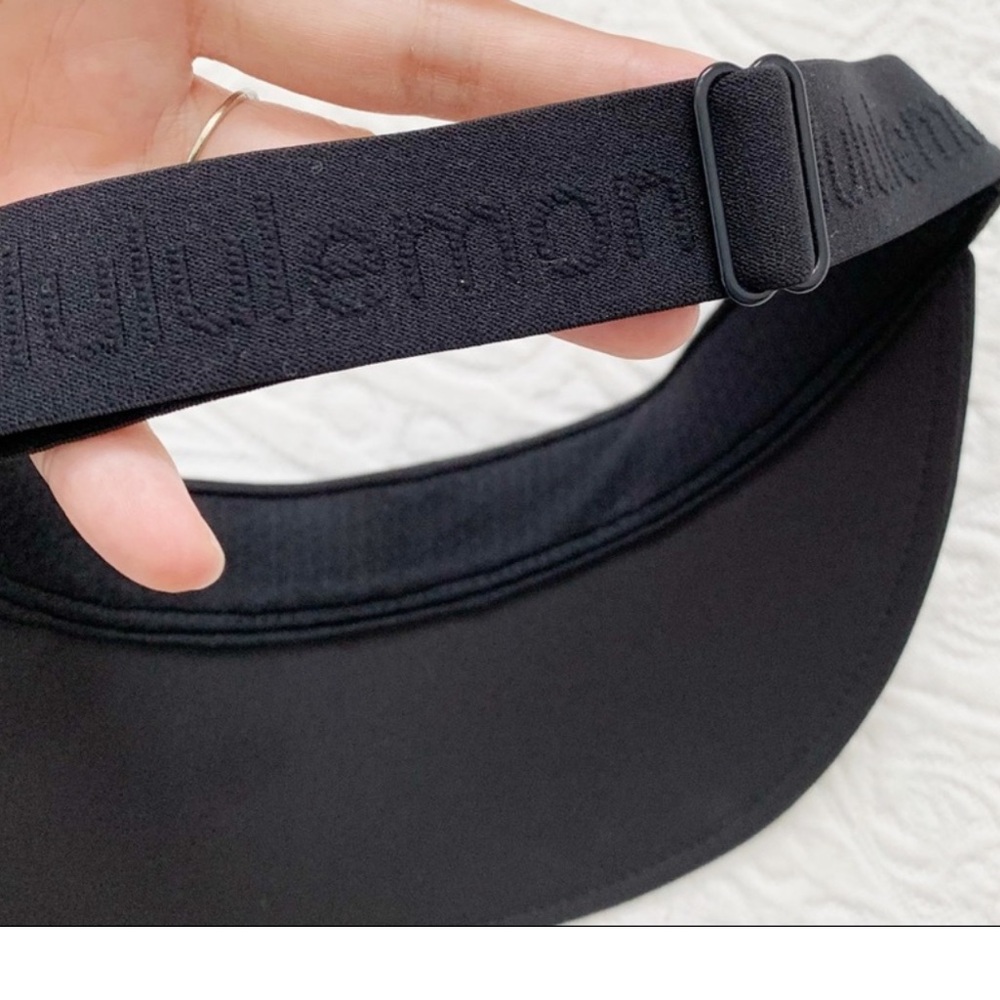 NWOT Lululemon Fast Paced Run Visor Hat - Picture 6 of 6